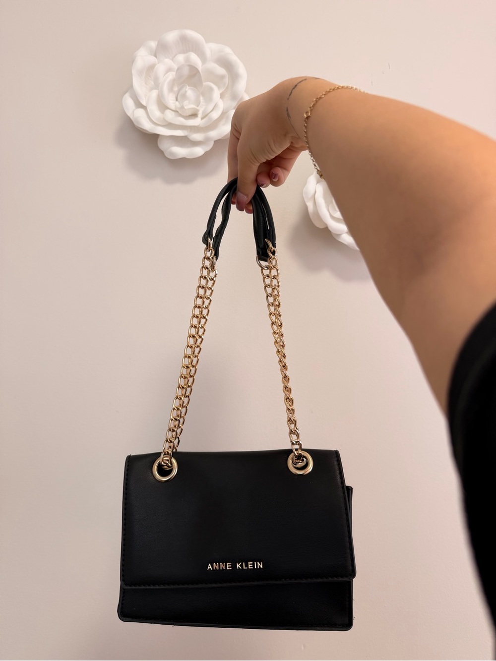 Anne Klein Black Shoulder Bag with Gold Chain Strap